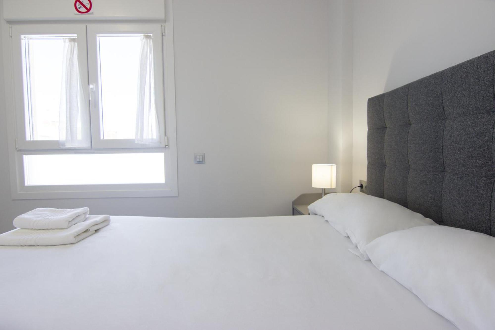 Rentalsevilla Lopez De Gomara I Luaran gambar